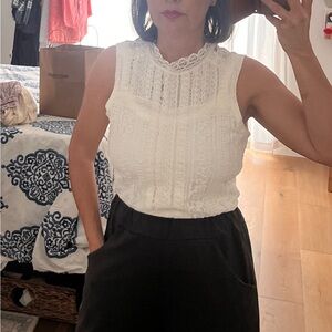 Elegant White Lace Sleeveless Top